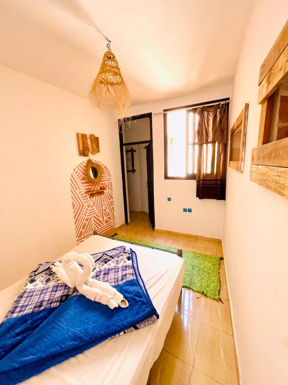 Sunrise Hostel Taghazout Buitenkant foto