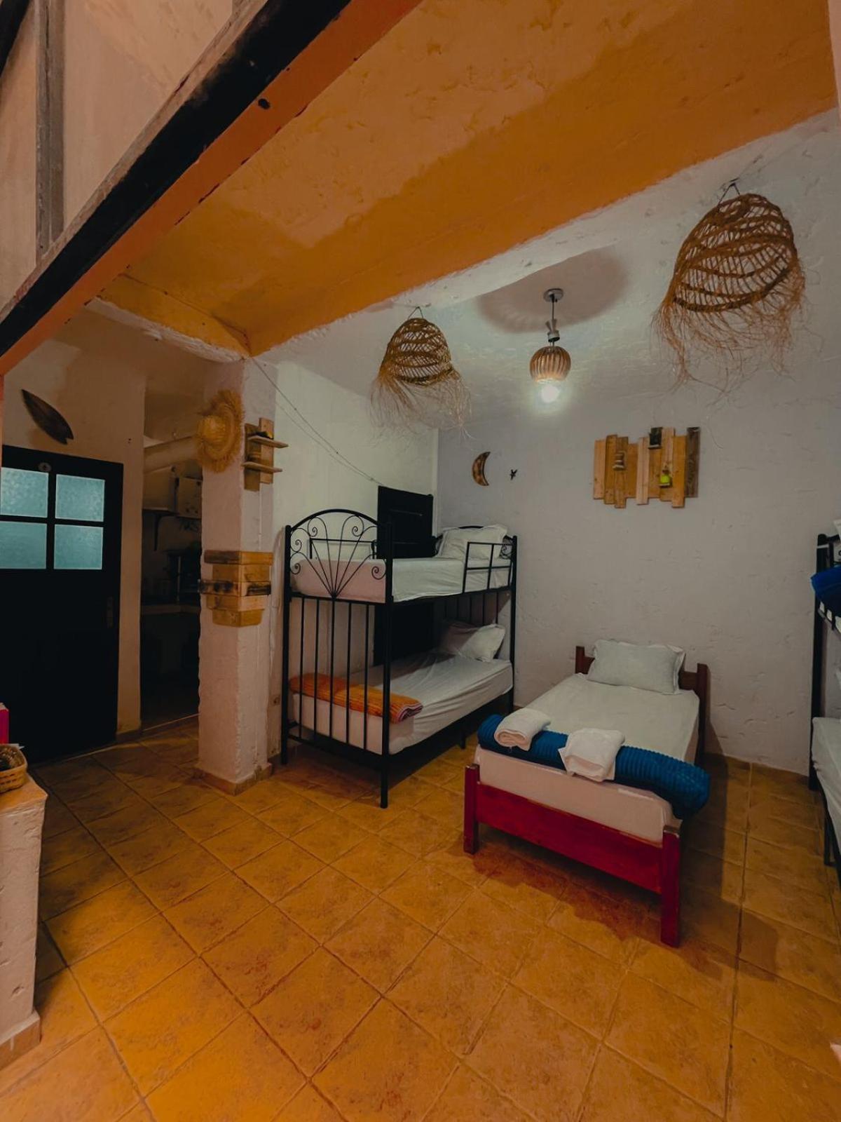 Sunrise Hostel Taghazout Buitenkant foto