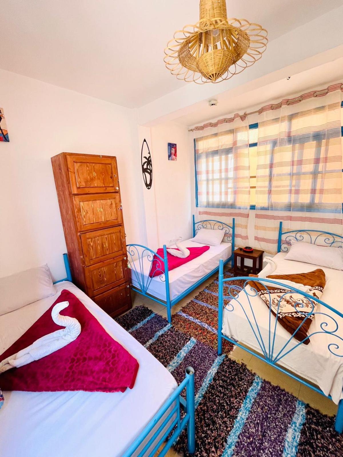 Sunrise Hostel Taghazout Buitenkant foto